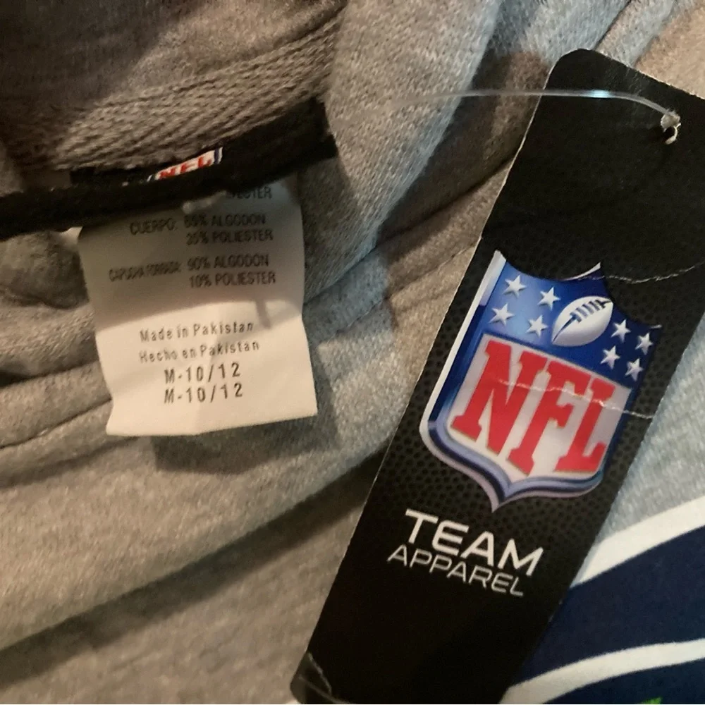 NWT Kids Youth Medium 10/12 SEATTLE SEAHAWKS Rusher Freefall Hooded SWEATSHIRT - Picture 4 of 4